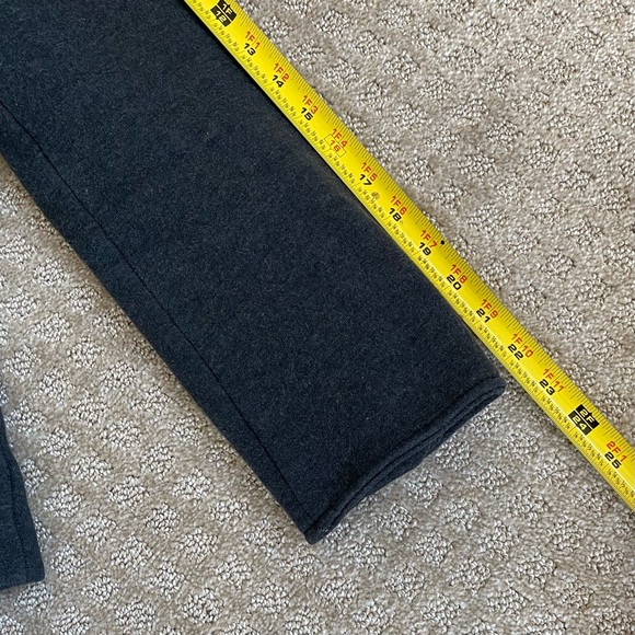 Kenneth Cole Cropped Gray Jersey Belted Jacket - Picture 13 of 13